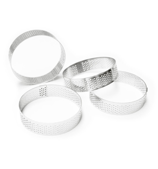4 individual perforated round tart rings 8 cm