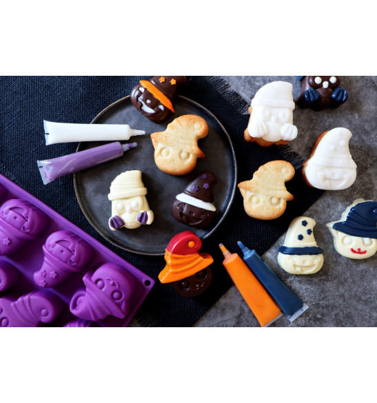 ScrapCooking® silicone mould with 8 Halloween-themed cavities