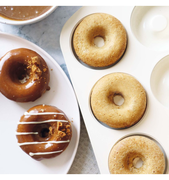 Moule à Donuts  Acheter Moule en Acier pour Donuts pas cher - Scrapcooking