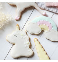 Biscuits licorne décorés avec glaçage royal blanc en poudre - ScrapCooking