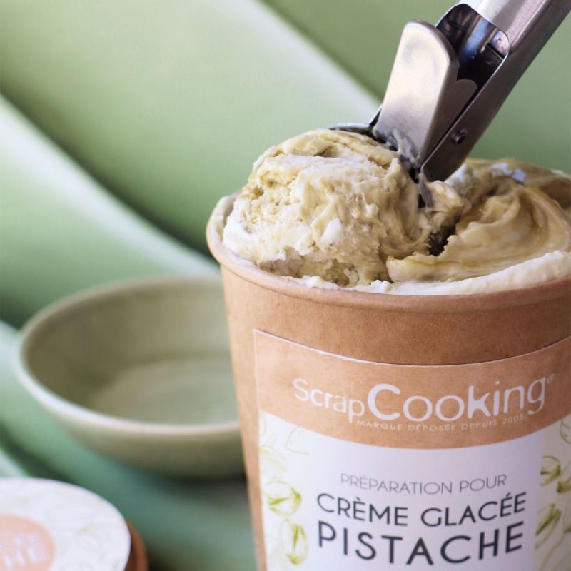 Préparation de crème glacée à la Pistache