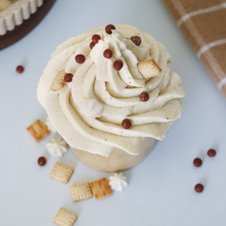 Vue zoomée cupcake avec décors mini biscuits petit-beurre - ScrapCooking