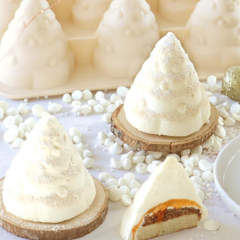 White Christmas Tree Theme - ScrapCooking