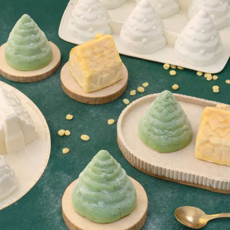 A festive atmosphere with lots of green Christmas trees - ScrapCooking