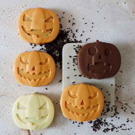 Halloween pumpkin chocolate cake kit | ScrapCooking®