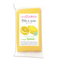 Yellow sugarpaste with natural lemon flavour 250g