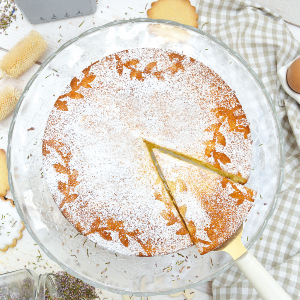 Recette du gâteau nature moelleux