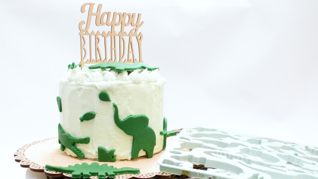 Recette gâteau anniversaire dinosaure facile