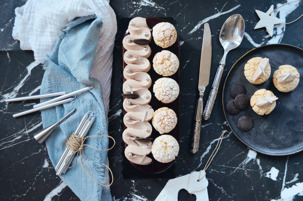 Bûche de Noël : rouleau de pâte à sucre imprimé « Dentelle