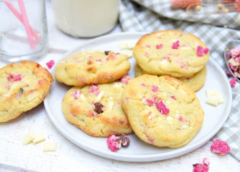 Recette cookies américains pralines roses et chocolat blanc